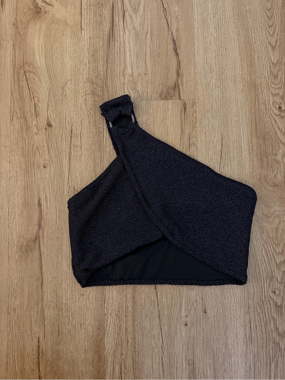 House of Harlow 1960-Shoulder Black Sparkle Crop Top